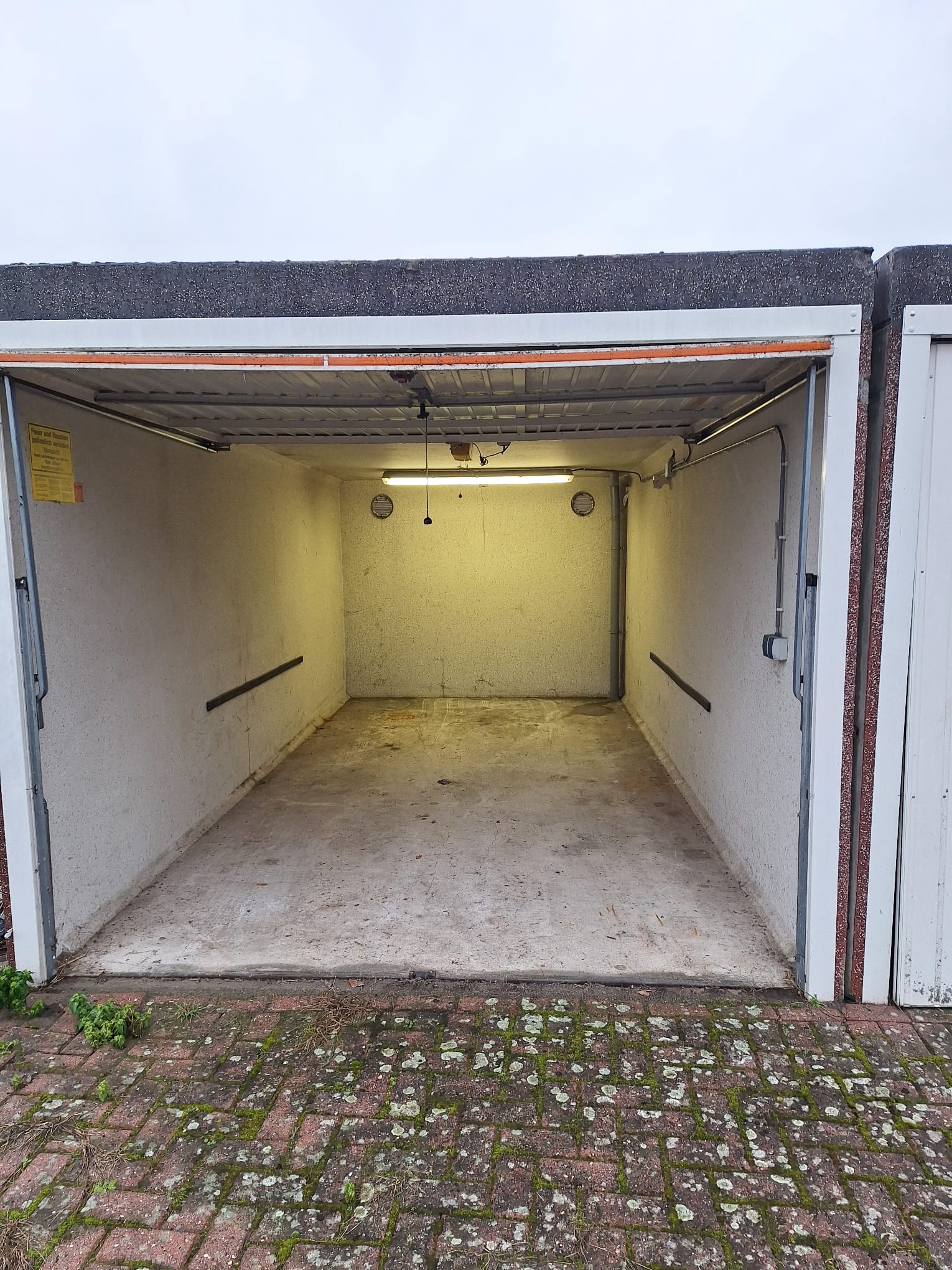 Garage thijs kuppens.jpg