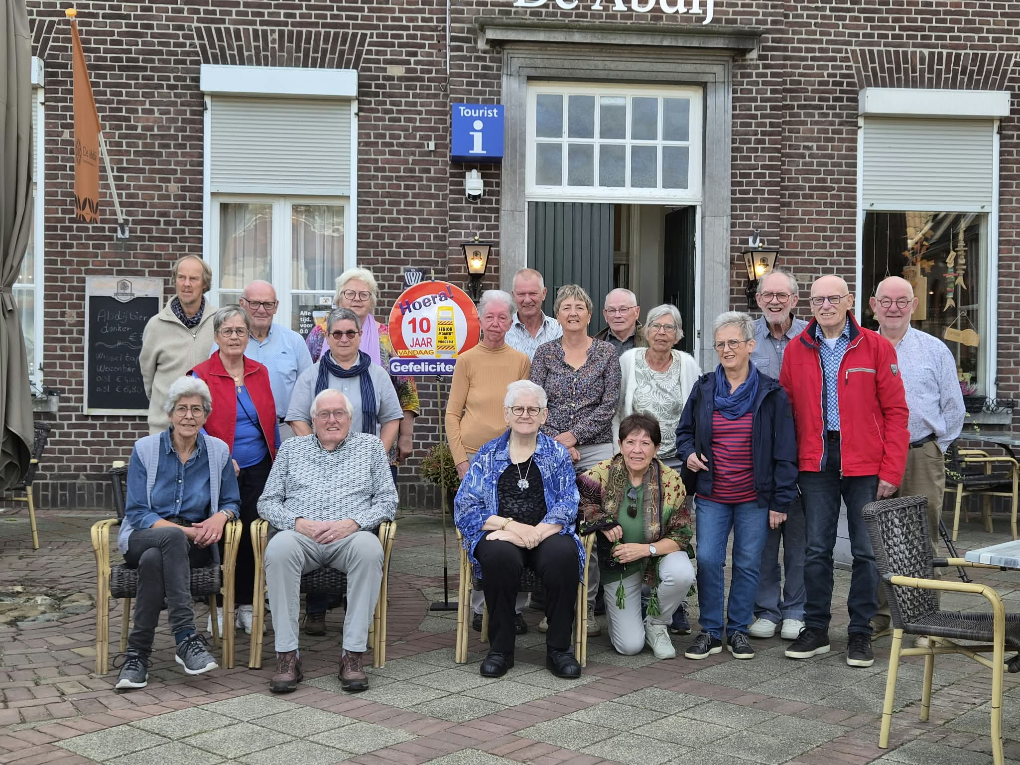 inloop cafe 10 jaar foto 1.jpg