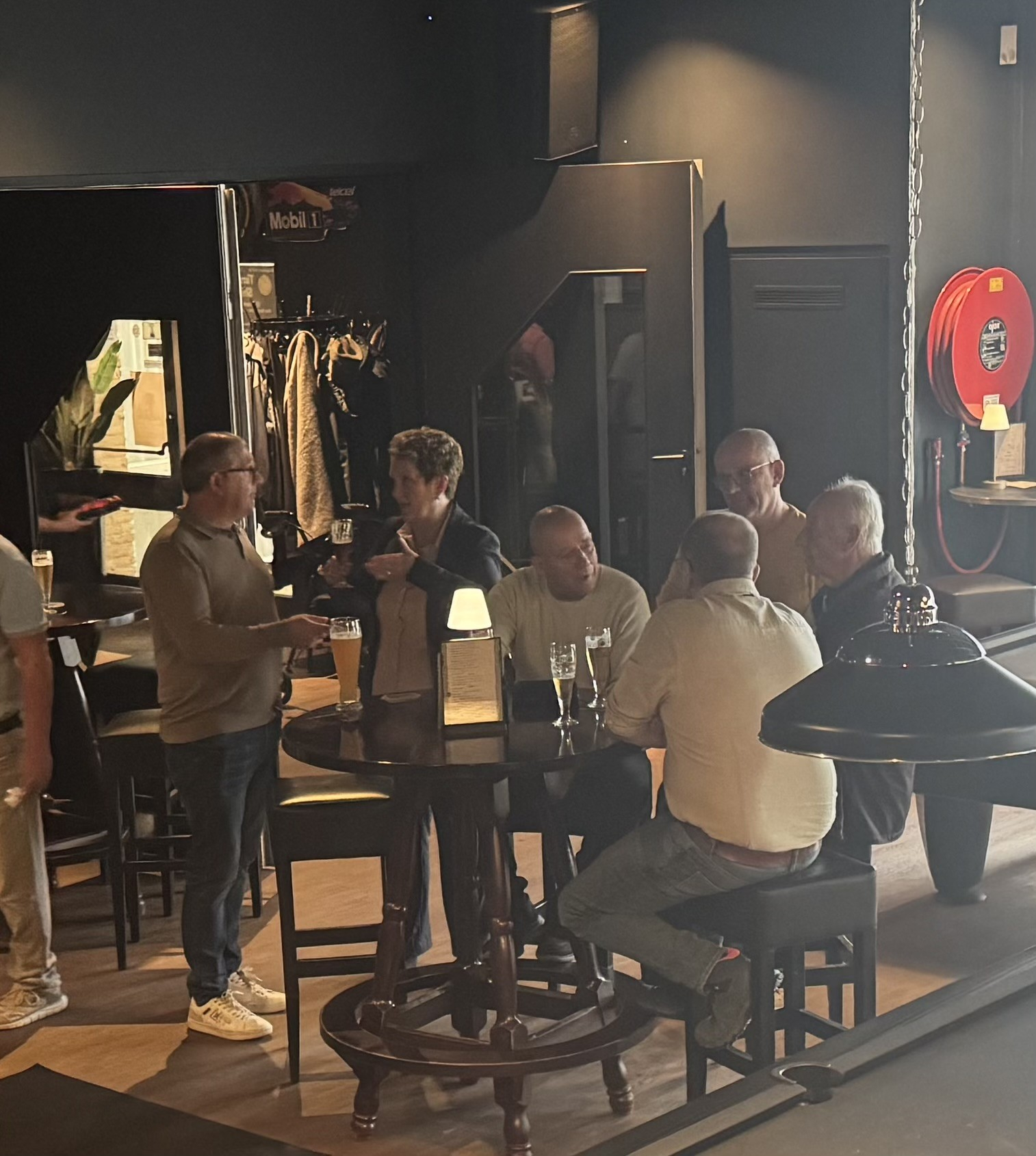 mariaput 1.jpg mariaput 1.jpg