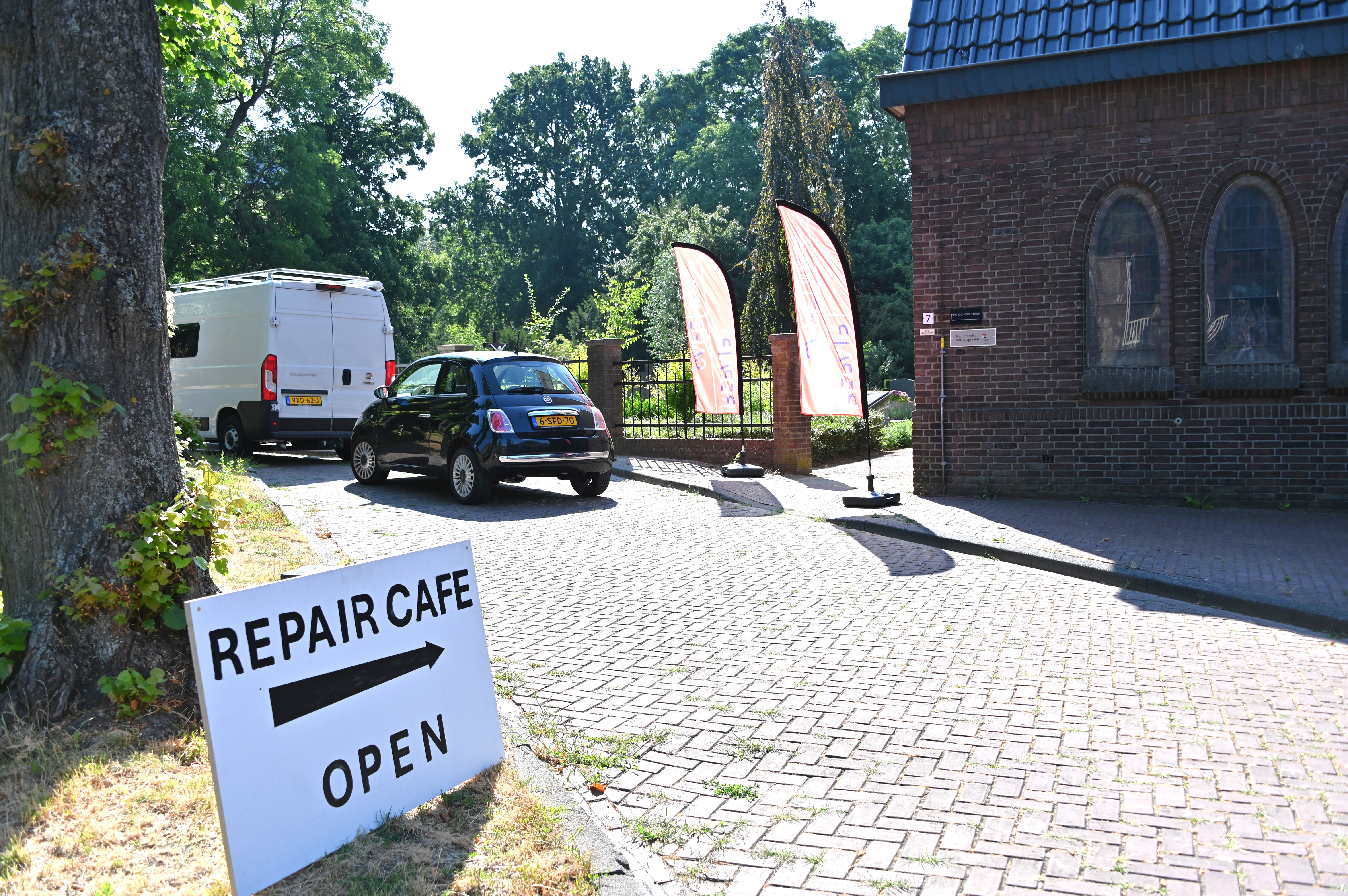 repair cafe 25 juli 1.jpg